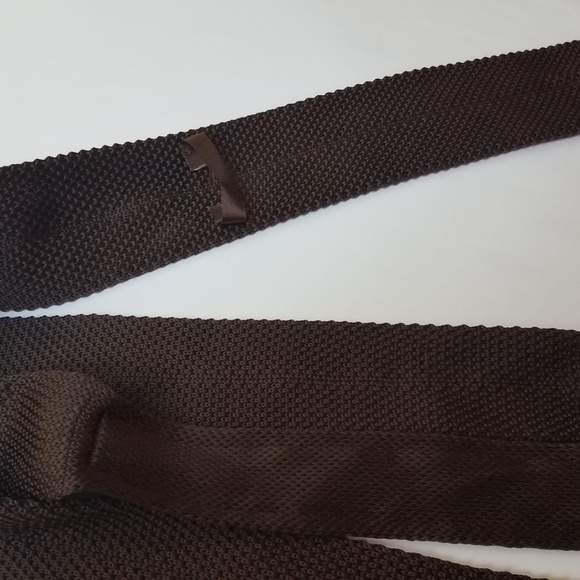 Brown knit tie - Picture 2 of 2